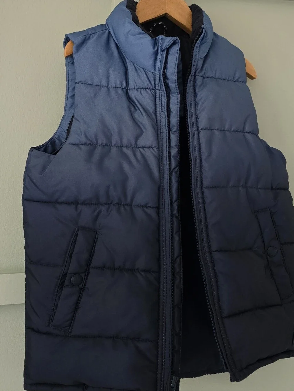 Gap Kids Ombre Navy Blue Puffer Vest - Lightweight,warm Layering 5yrs